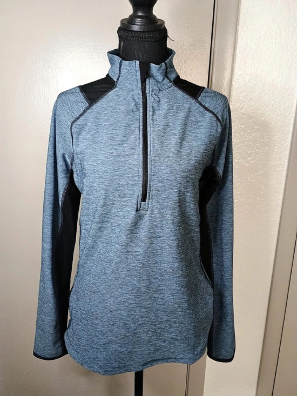 adidas Women's Space Dyed Quarter-Zip Pullover Blue & Black Medium